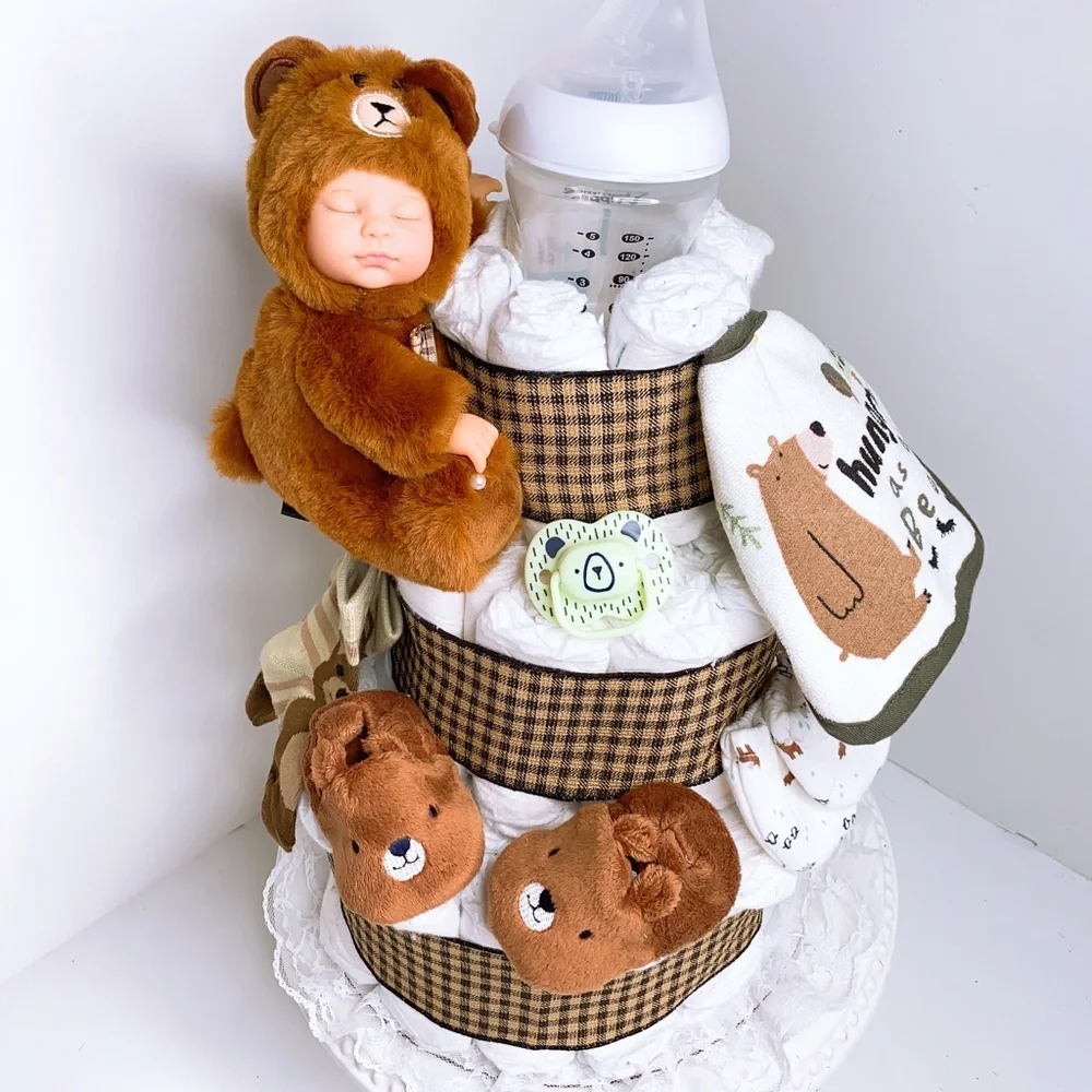 Teddy Bear Diaper Cake